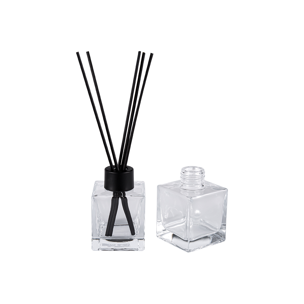 HJ-0309 # Botol Aromaterapi Kaca Persegi 24MM Tutup Plastik Hitam Matte Stiker Serat Tutup Aluminium